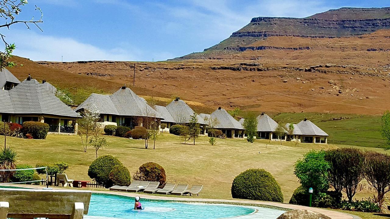 Villa 124 Fairways Drakensberg Gardens Underberg Esterno foto