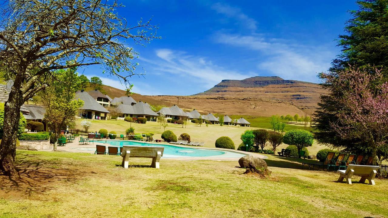 Villa 124 Fairways Drakensberg Gardens Underberg Esterno foto