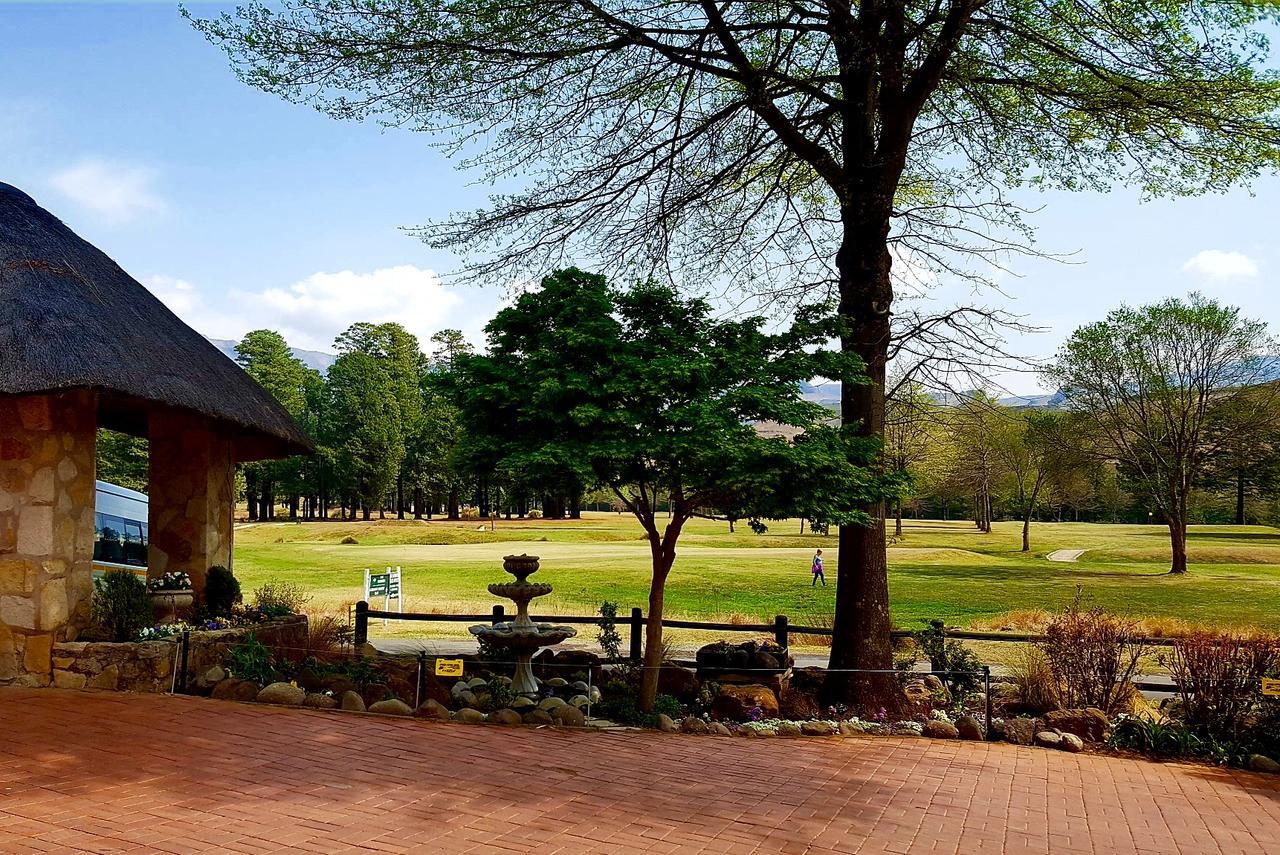Villa 124 Fairways Drakensberg Gardens Underberg Esterno foto